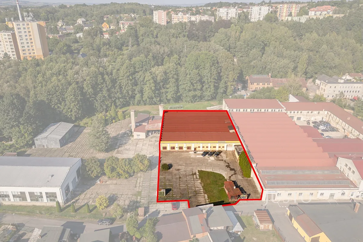 Pronájem skladového prostoru 1788 m²